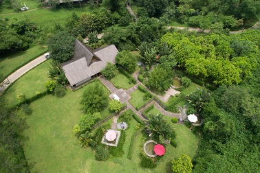 Mùa se lạnh, về Hòa Bình để nghỉ dưỡng tắm khoáng nóng