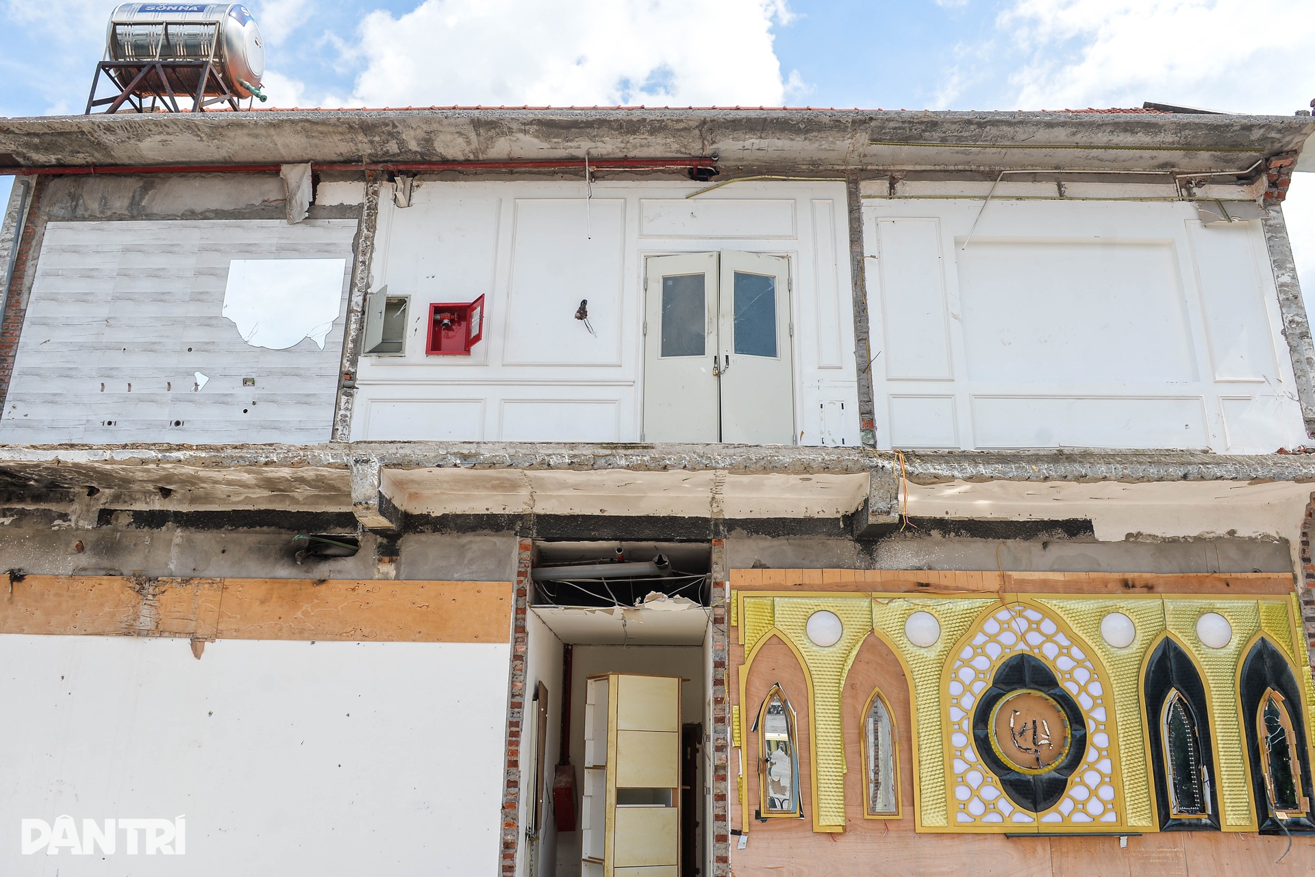 Hiện trạng Công viên Tuổi trẻ sau hơn 3 tháng tháo dỡ công trình vi phạm - 5 Hiện trạng Công viên Tuổi trẻ sau hơn 3 tháng tháo dỡ công trình vi phạm - 5