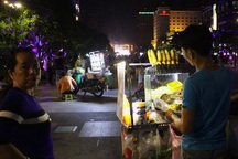 Tết Đinh Dậu của những người “không có Tết”