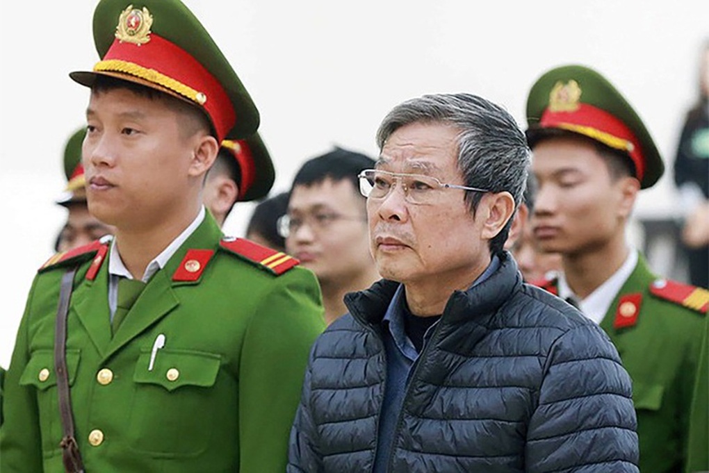 Những quan chức nhúng chàm nào đã nộp tiền để được giảm án? - 2 Những quan chức nhúng chàm nào đã nộp tiền để được giảm án? - 2