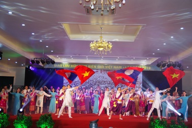 Tình hữu nghị Việt - Lào: Chung dòng Sê Pôn