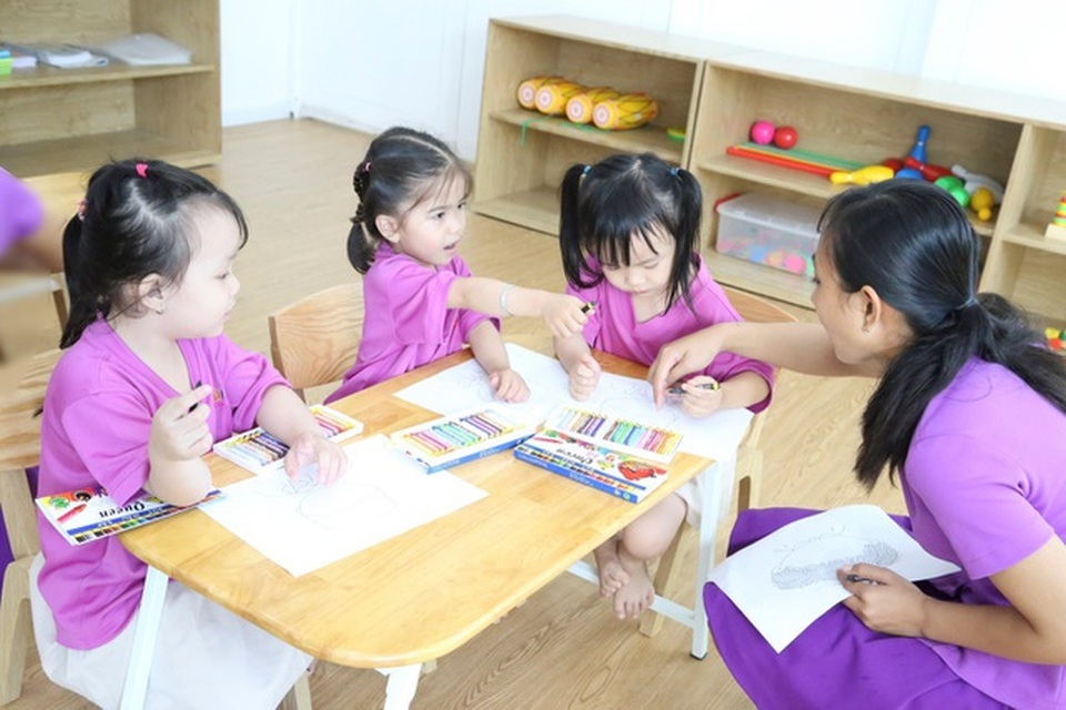 Các tỉnh vùng sâu vùng xa linh hoạt khắc phục thiếu giáo viên mầm non - 1 Các tỉnh vùng sâu vùng xa linh hoạt khắc phục thiếu giáo viên mầm non - 1