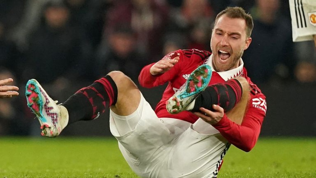 Man Utd bất ngờ chiêu mộ tân binh chất lượng vào phút chót - 2 Man Utd bất ngờ chiêu mộ tân binh chất lượng vào phút chót - 2
