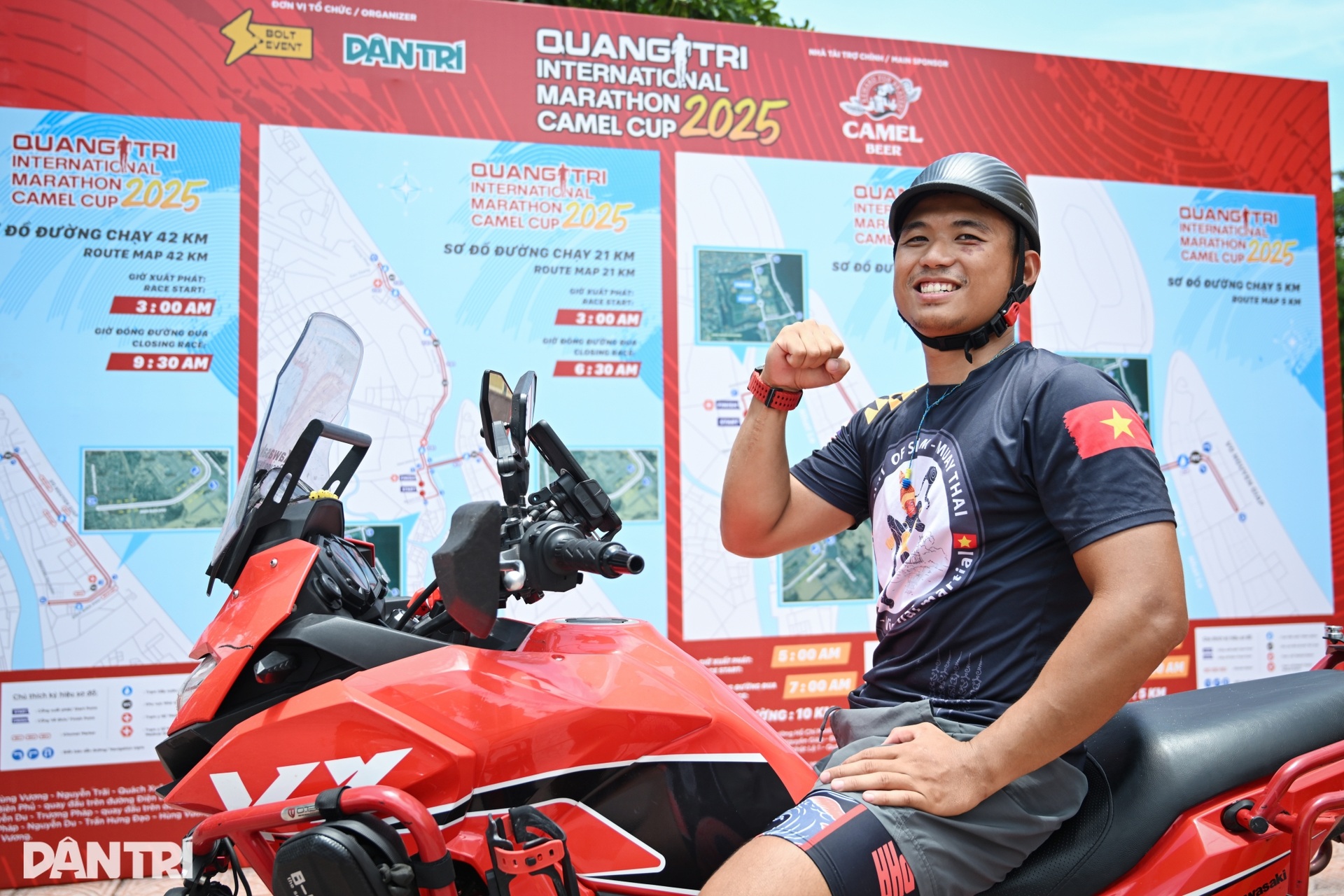 Chàng trai chạy xe máy 500km từ Hà Nội vào dự giải Aqua Warriors Quảng Trị - 15 Chàng trai chạy xe máy 500km từ Hà Nội vào dự giải Aqua Warriors Quảng Trị - 15