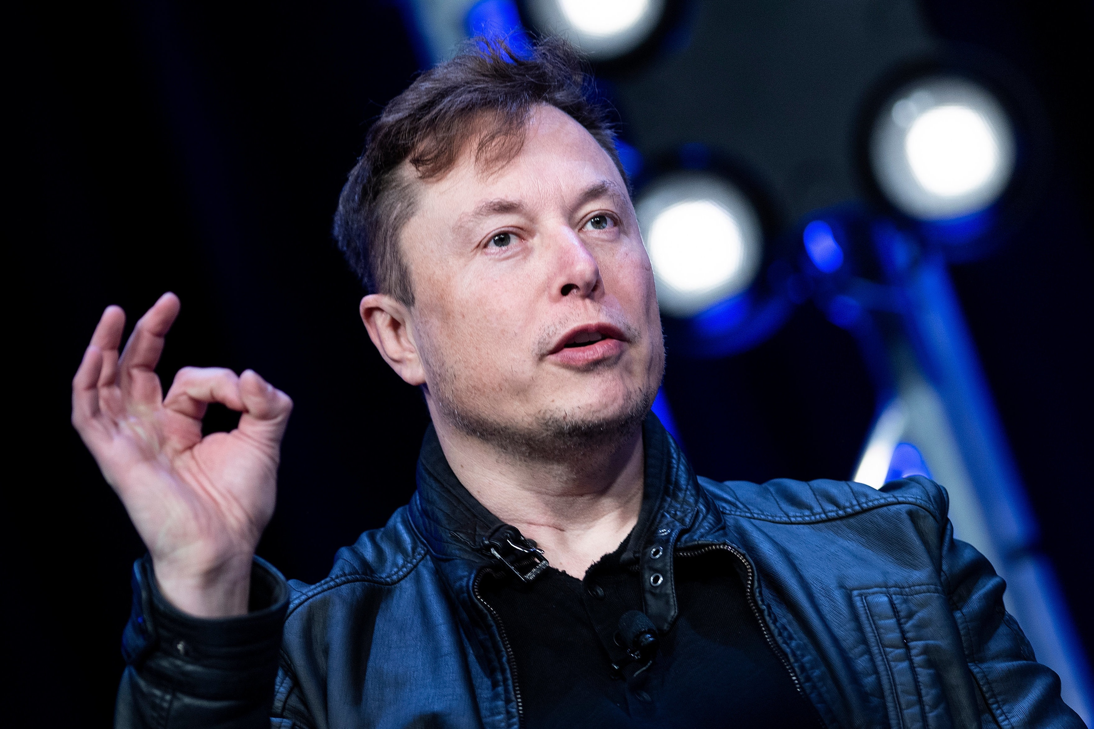 Elon Musk: Giàu nhất thế giới, sợ nhất cô đơn, chuyên hẹn hò sao showbiz - 13 Elon Musk: Giàu nhất thế giới, sợ nhất cô đơn, chuyên hẹn hò sao showbiz - 13