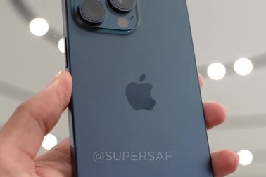 Thực tế iPhone 15 Pro Max vừa ra mắt của Apple