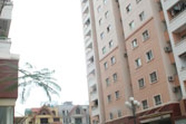 Hầm để xe: của chủ đầu tư hay của người dân chung cư?