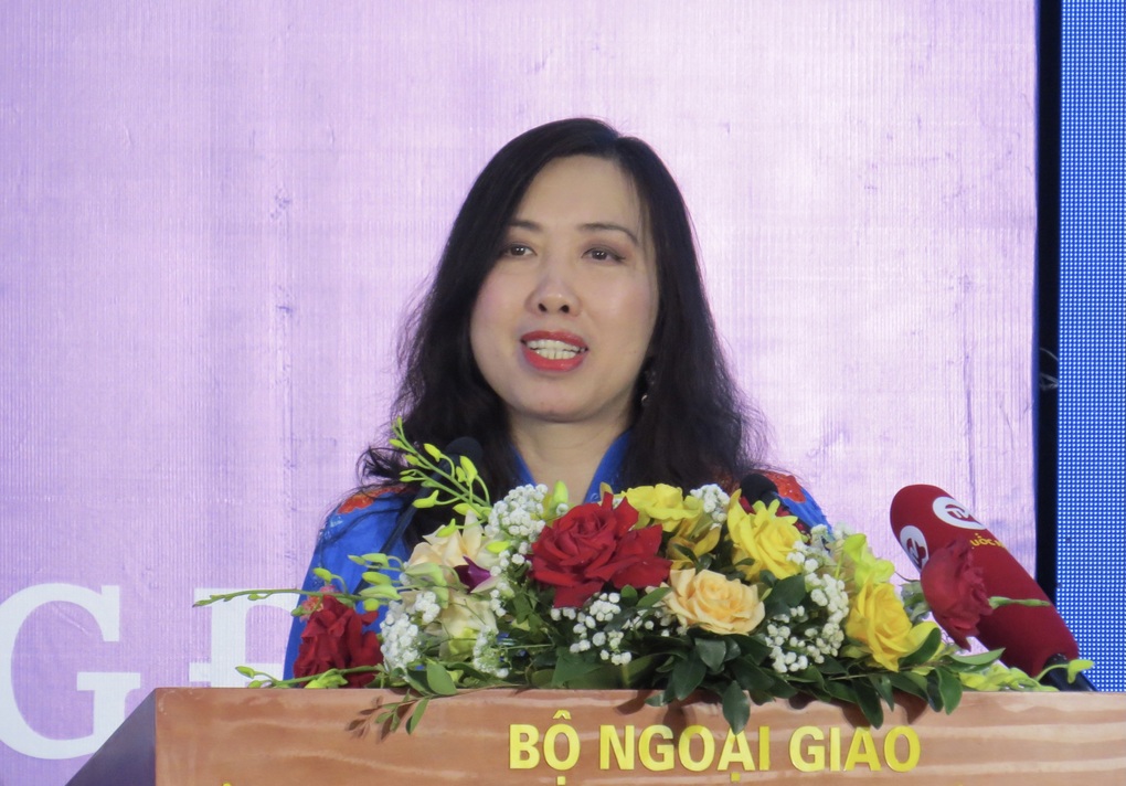 Lan tỏa tình yêu tiếng mẹ đẻ trong cộng đồng người Việt Nam ở nước ngoài - 1 Lan tỏa tình yêu tiếng mẹ đẻ trong cộng đồng người Việt Nam ở nước ngoài - 1