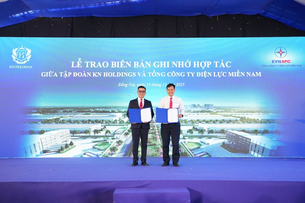 EVNSPC khởi công, khánh thành hàng loạt công trình - 8 EVNSPC khởi công, khánh thành hàng loạt công trình - 8