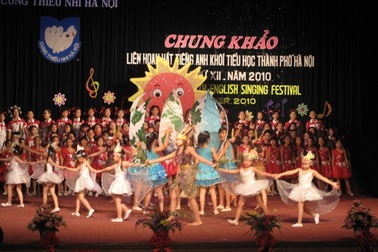 Sôi nổi Liên hoan hát tiếng Anh khối trung học cơ sở Hà Nội