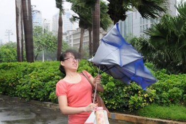 Bão mạnh nhất trong năm đổ bộ vào Trung Quốc