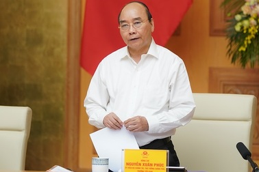 Thủ tướng: Không tăng trưởng âm là cố gắng rất lớn!