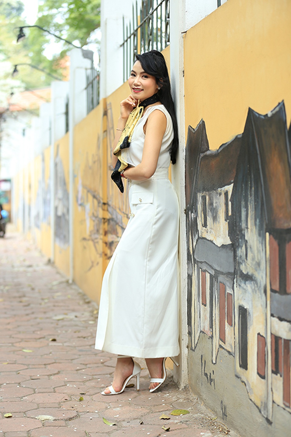 Lương Giang: Nữ hoạ sĩ, giảng viên với vai diễn bị ghét nhất màn ảnh - 8 Lương Giang: Nữ hoạ sĩ, giảng viên với vai diễn bị ghét nhất màn ảnh - 8