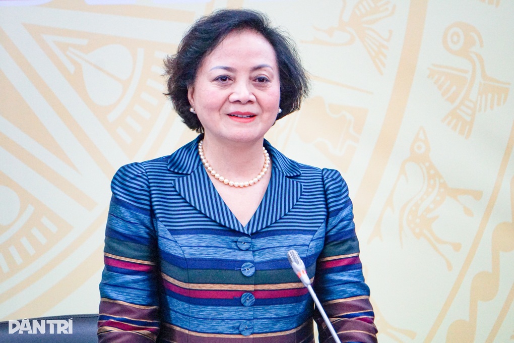 Thời điểm khó khăn nhất là lúc kiểm nghiệm bản lĩnh cán bộ - 2 Thời điểm khó khăn nhất là lúc kiểm nghiệm bản lĩnh cán bộ - 2