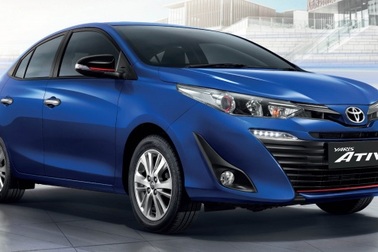 Toyota Yaris Ativ chính thức ra mắt