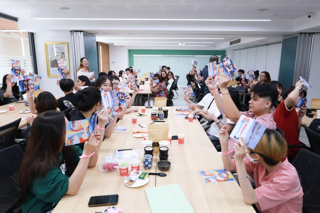 SIU đưa công nghệ AI vào đào tạo marketing số - 3