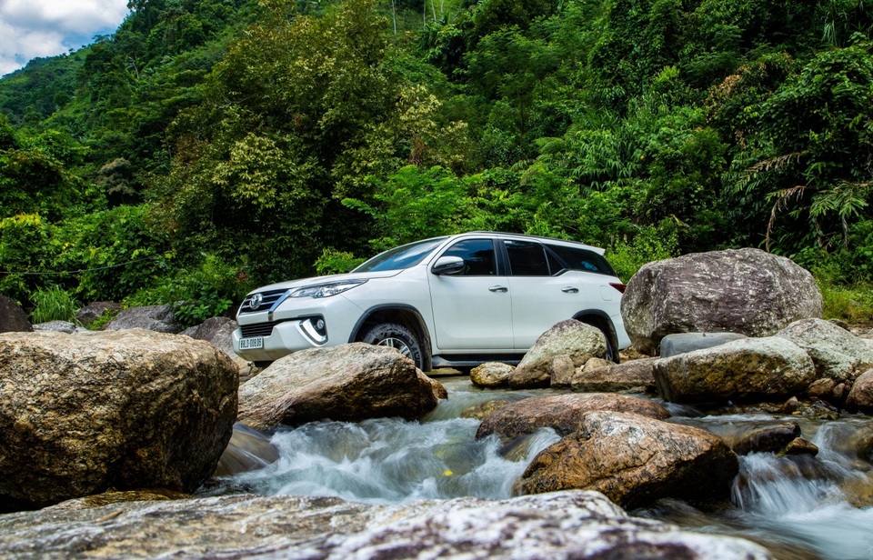 Cơ hội cuối cùng trong năm 2019 mua ô tô Toyota giá hời - 2 Cơ hội cuối cùng trong năm 2019 mua ô tô Toyota giá hời - 2