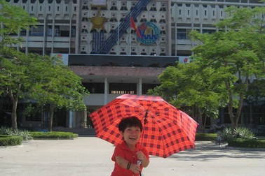 Nữ giám đốc cao 88cm tốt nghiệp 2 trường ĐH, thu nhập hàng tỷ đồng/năm