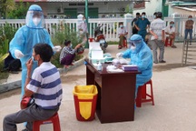 Bình Định: Mắc Covid-19 sau 2 ngày từ TPHCM về quê "trốn" dịch