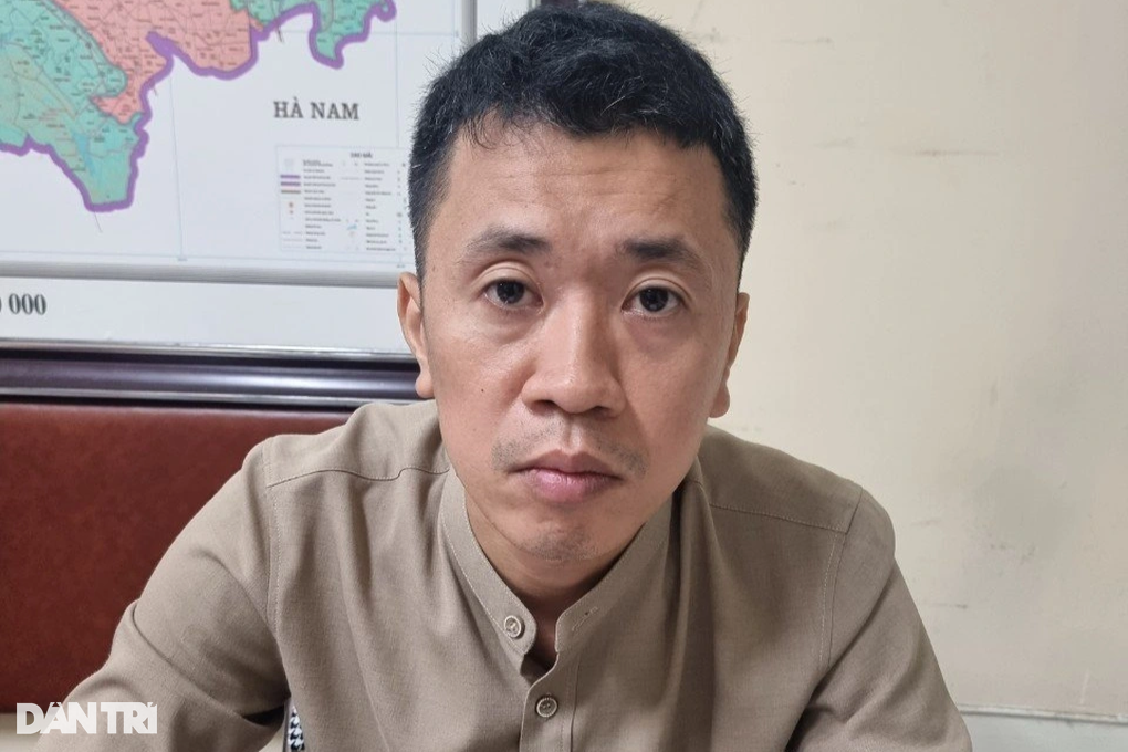 Công an Hà Nội bắt giữ trùm bảo kê vật liệu xây dựng Kiên Tươi - 1 Công an Hà Nội bắt giữ trùm bảo kê vật liệu xây dựng Kiên Tươi - 1