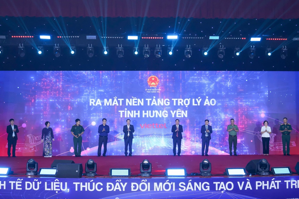 Thí điểm sử dụng Trợ lý ảo hỗ trợ cán bộ công chức tỉnh Hưng Yên - 1 Thí điểm sử dụng Trợ lý ảo hỗ trợ cán bộ công chức tỉnh Hưng Yên - 1