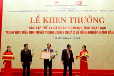 Agribank được Chính phủ tặng bằng khen trong thực hiện Nghị quyết Trung ương 7 khóa X về nông nghiệp