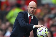 Vì sao Man Utd không sa thải HLV Ten Hag?