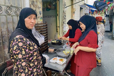 Khu xóm yên bình nhất ở TPHCM, dân không bao giờ nhậu, nhịn chay cả tháng