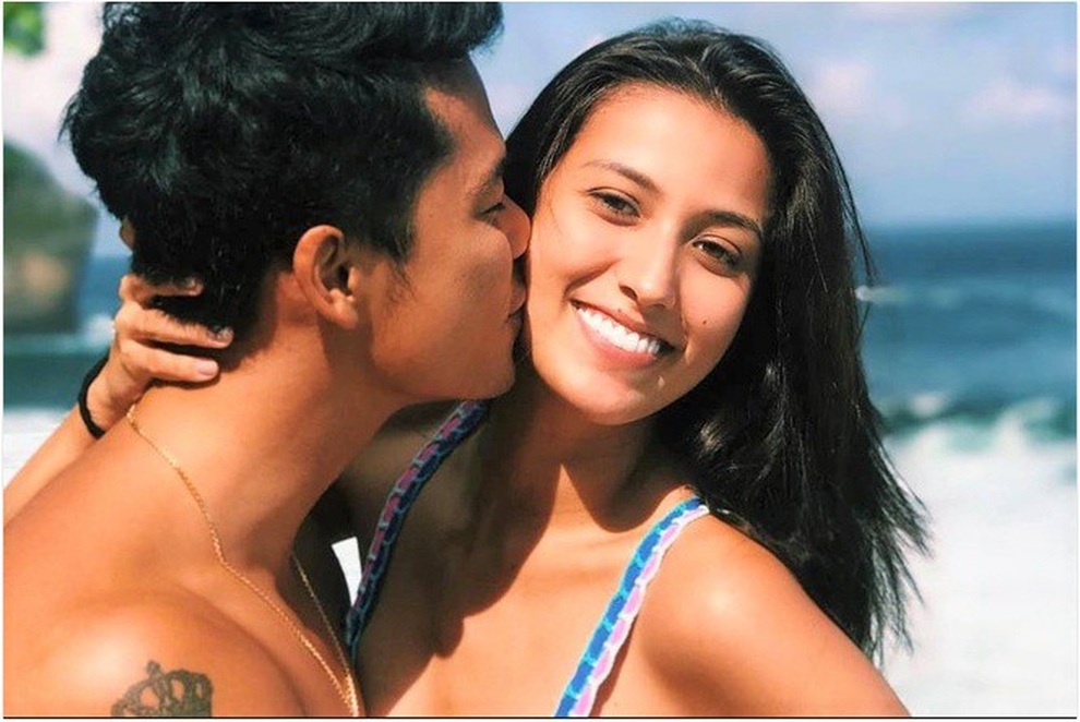 Hoa hậu Hoàn vũ Philippines kết hôn với chàng thống đốc điển trai - 4