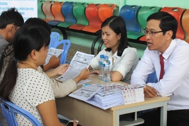 Lao động miệt vườn vươn ra “biển lớn“