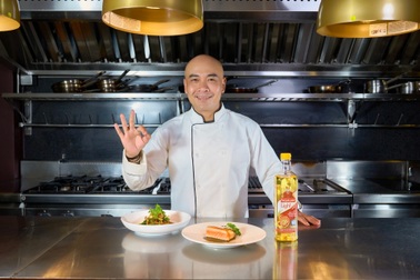 Master Chef Ngô Thanh Hòa chia sẻ bí quyết chọn dầu ăn giúp món ăn thăng hạng