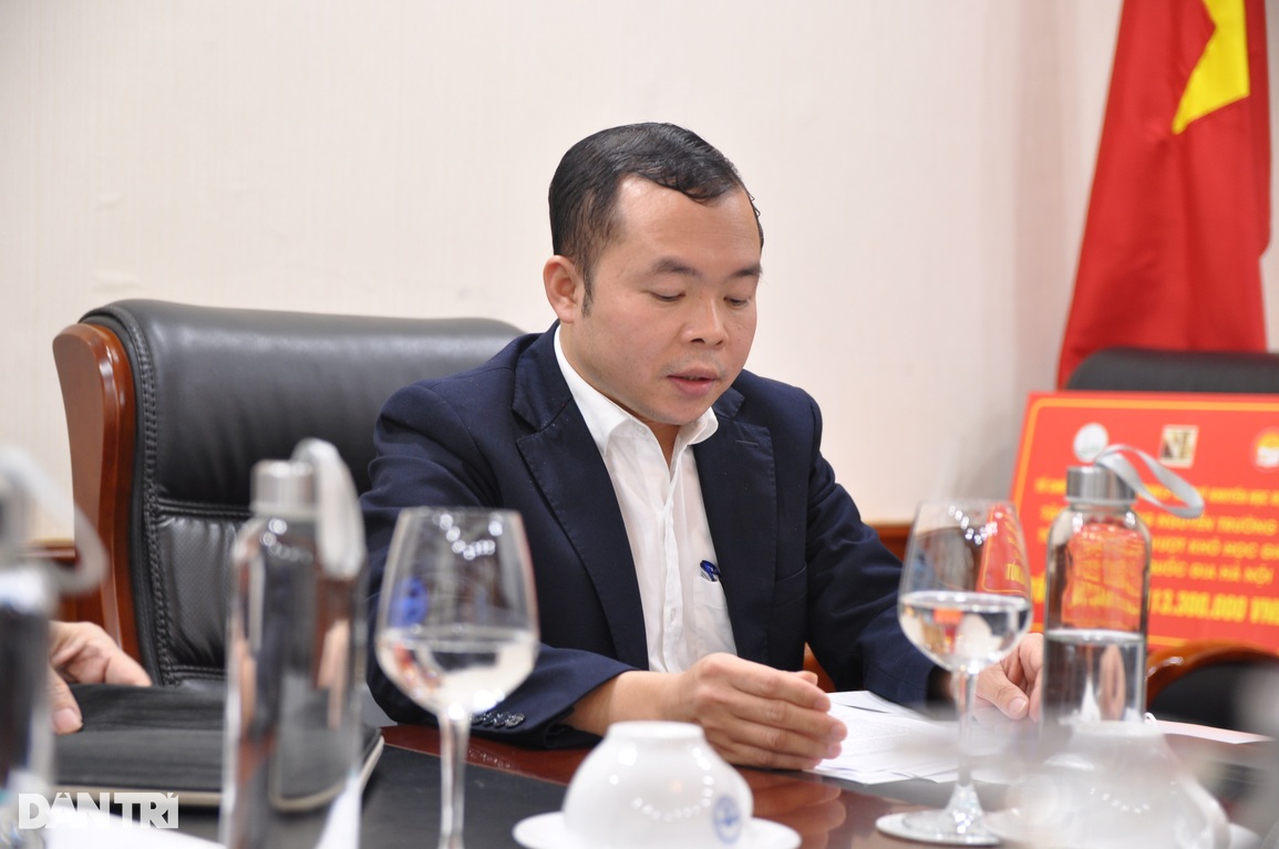 Trao tặng học bổng Nguyễn Trường Tộ đến 20 sinh viên ĐH Quốc Gia Hà Nội - 3 Trao tặng học bổng Nguyễn Trường Tộ đến 20 sinh viên ĐH Quốc Gia Hà Nội - 3