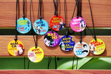 Tiết lộ phụ kiện đang làm mưa làm gió trong giới học trò: Dây đeo đa năng Subo!