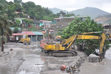 80.000 thợ mỏ bị ảnh hưởng, than Quảng Ninh thiệt hại 1.000 tỉ đồng