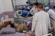 Nhiều người nhập viện nghi bị ngộ độc thực phẩm sau khi ăn bánh mì