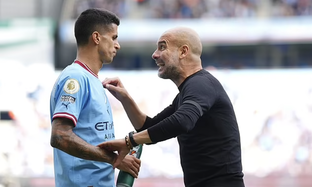 Cãi cọ với Pep Guardiola, ngôi sao hàng đầu bị đẩy đi không thương tiếc - 2 Cãi cọ với Pep Guardiola, ngôi sao hàng đầu bị đẩy đi không thương tiếc - 2