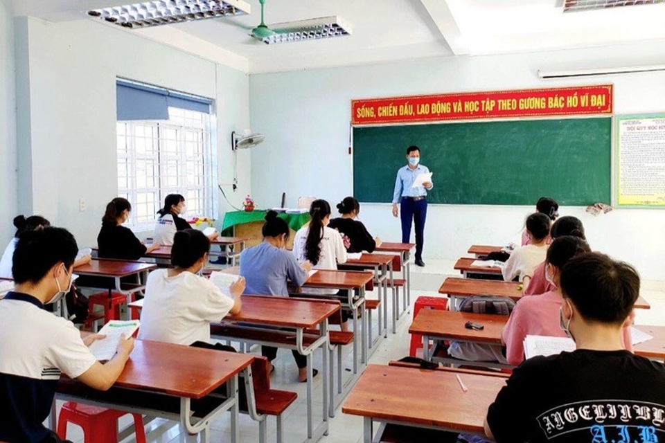 Quảng Bình có gần 12.000 thí sinh đăng ký dự thi tốt nghiệp THPT 2021 - 1 Quảng Bình có gần 12.000 thí sinh đăng ký dự thi tốt nghiệp THPT 2021 - 1