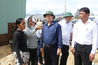 Đảm bảo an sinh để người dân sớm ổn định cuộc sống sau bão