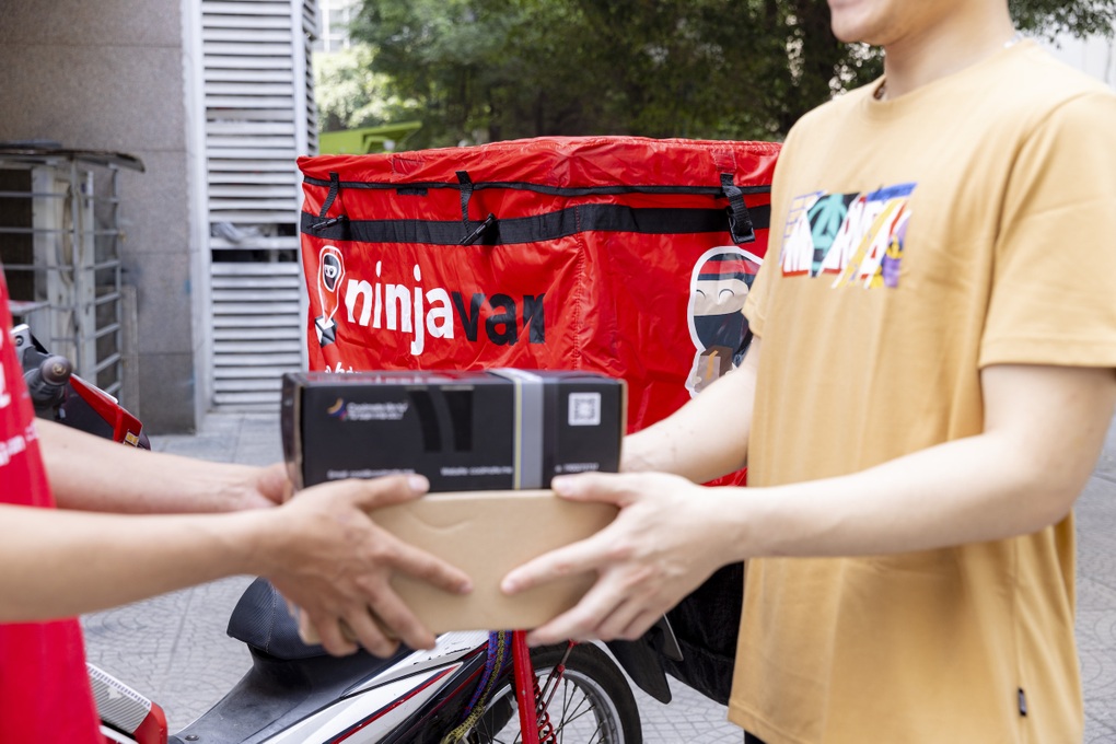 Ninja Van được Coolmate tin tưởng trong việc trao tặng niềm vui đến khách hàng - 5 Ninja Van được Coolmate tin tưởng trong việc trao tặng niềm vui đến khách hàng - 5