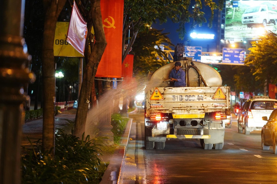 Giao thừa với những người không có tết - 4 Giao thừa với những người không có tết - 4
