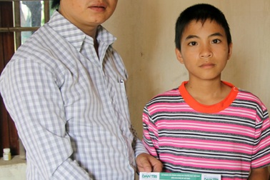 Thêm 5 triệu đồng đến với em Trần Văn Khánh 