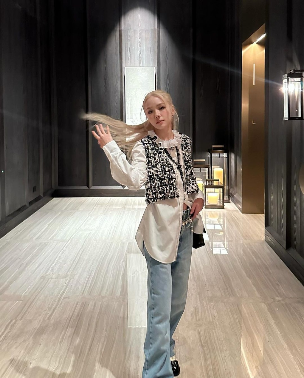 Ca sĩ Phương Ly: Vóc dáng nóng bỏng tuổi 33, nghi vấn hẹn hò bạn thân - 6 Ca sĩ Phương Ly: Vóc dáng nóng bỏng tuổi 33, nghi vấn hẹn hò bạn thân - 6