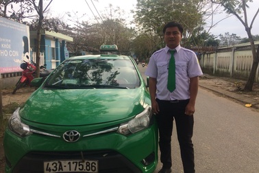 Đà Nẵng: Lái xe taxi đỡ đẻ cho sản phụ ngày giáp Tết