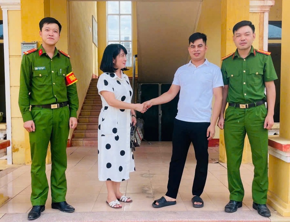 Người phụ nữ Hà Nội chuyển nhầm gần 120 triệu cho nam giám đốc ở Phú Thọ - 2