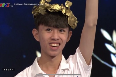 Thắng áp đảo, chàng trai khiến đối thủ vòng thi Tháng Olympia nể phục