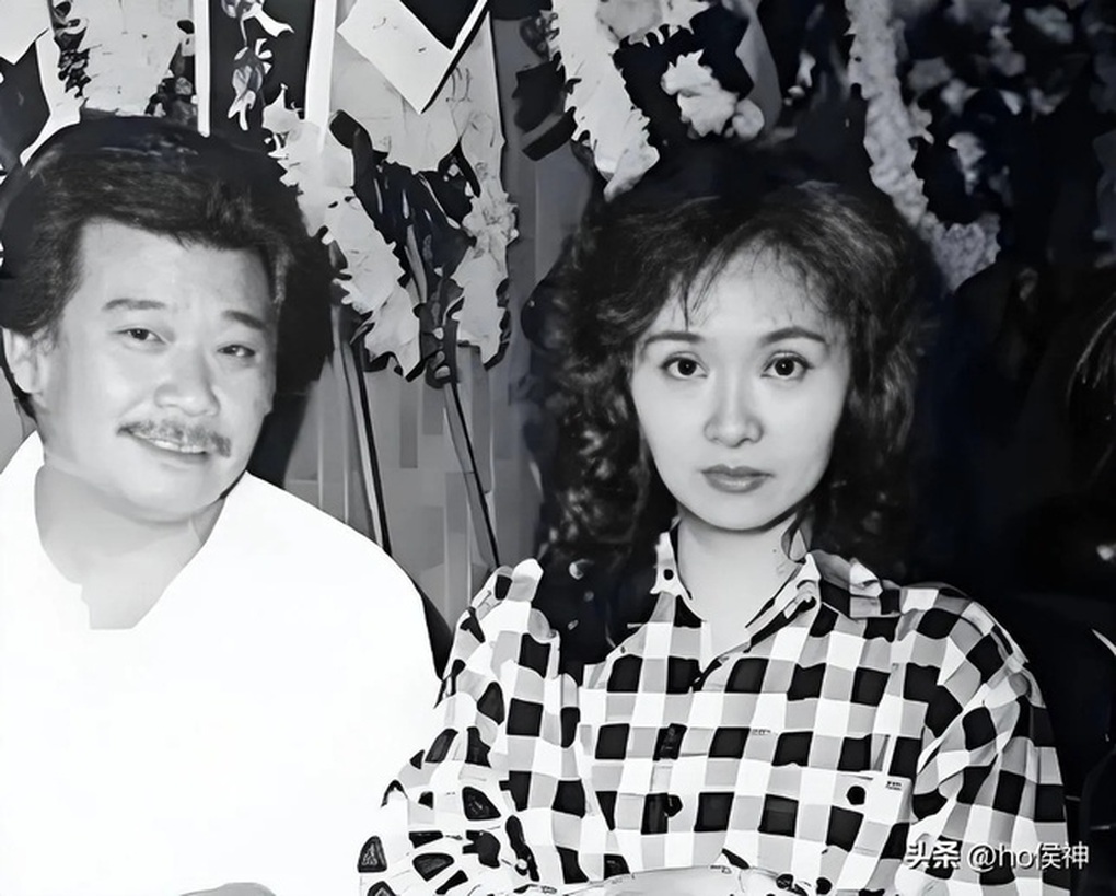 Đạo diễn nổi tiếng mất được 10 ngày, vợ chuyển bệnh nặng và qua đời - 2 Đạo diễn nổi tiếng mất được 10 ngày, vợ chuyển bệnh nặng và qua đời - 2