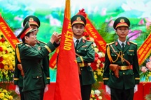 Báo Quân đội nhân dân đón nhận Huân chương Bảo vệ Tổ quốc hạng Ba