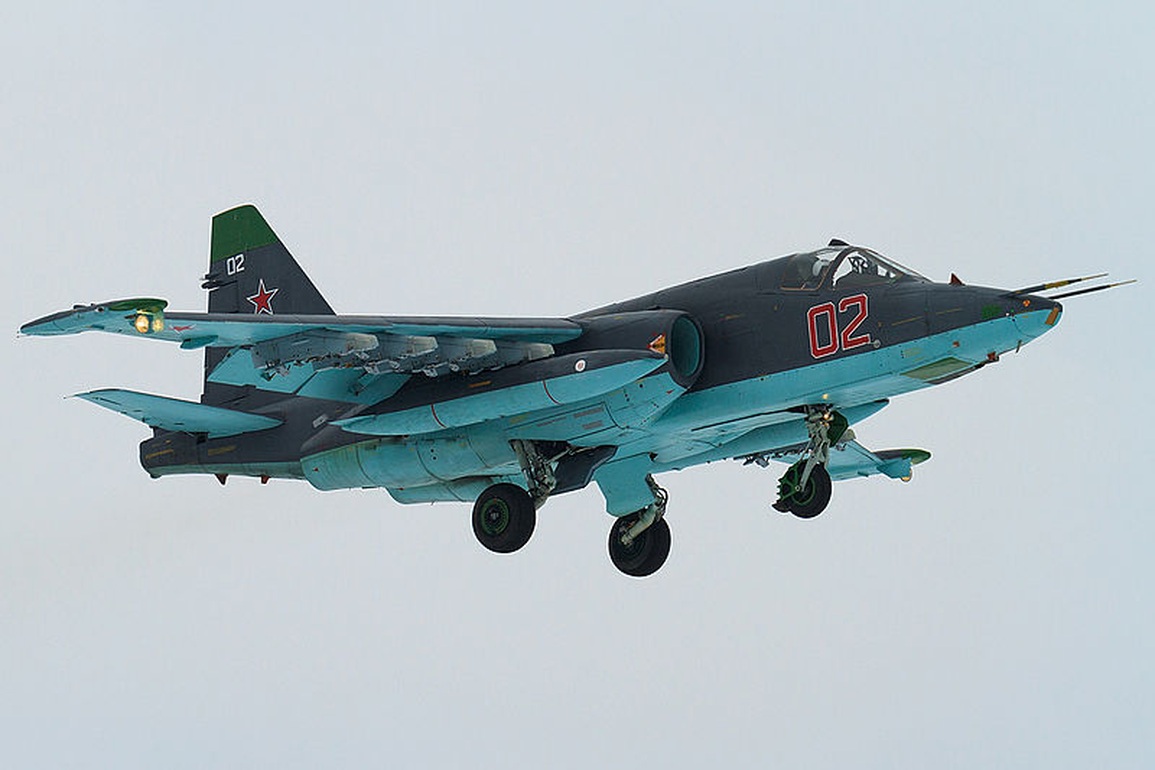 Máy bay Su-25 của Nga rơi trong chiến dịch quân sự ở Đông Ukraine - 1 Máy bay Su-25 của Nga rơi trong chiến dịch quân sự ở Đông Ukraine - 1