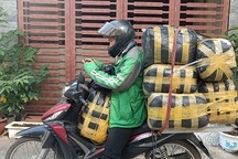 Nghề dắt xe ra đường là có tiền, thu nhập "khủng" mùa dịch Covid-19