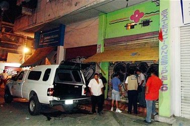 Phát hiện thi thể 5 phụ nữ bị cắt cổ tại Mexico